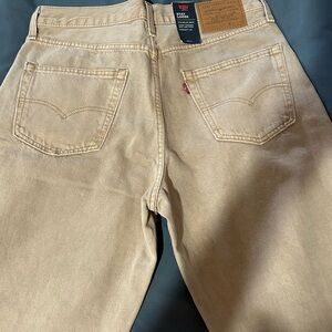 Levi’s stay loose men’s beige jeans